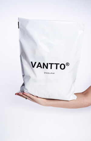 Bolsa e-commerce con adhesivo inviolable